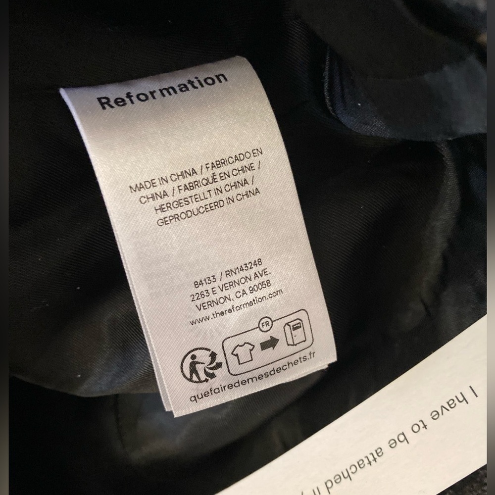 Reformation Mabel Jacket NWT Wool Blend Belted Blazer in Navy Check - Picture 11 of 12